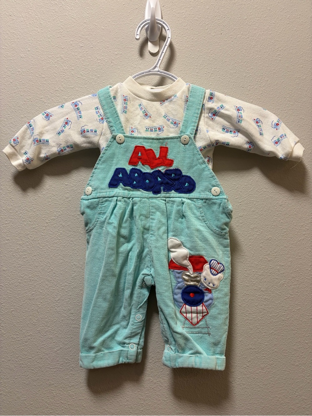 Vintage 90s Mayfair Mint Corduroy Train Romper Set - Kidcore 0-6M